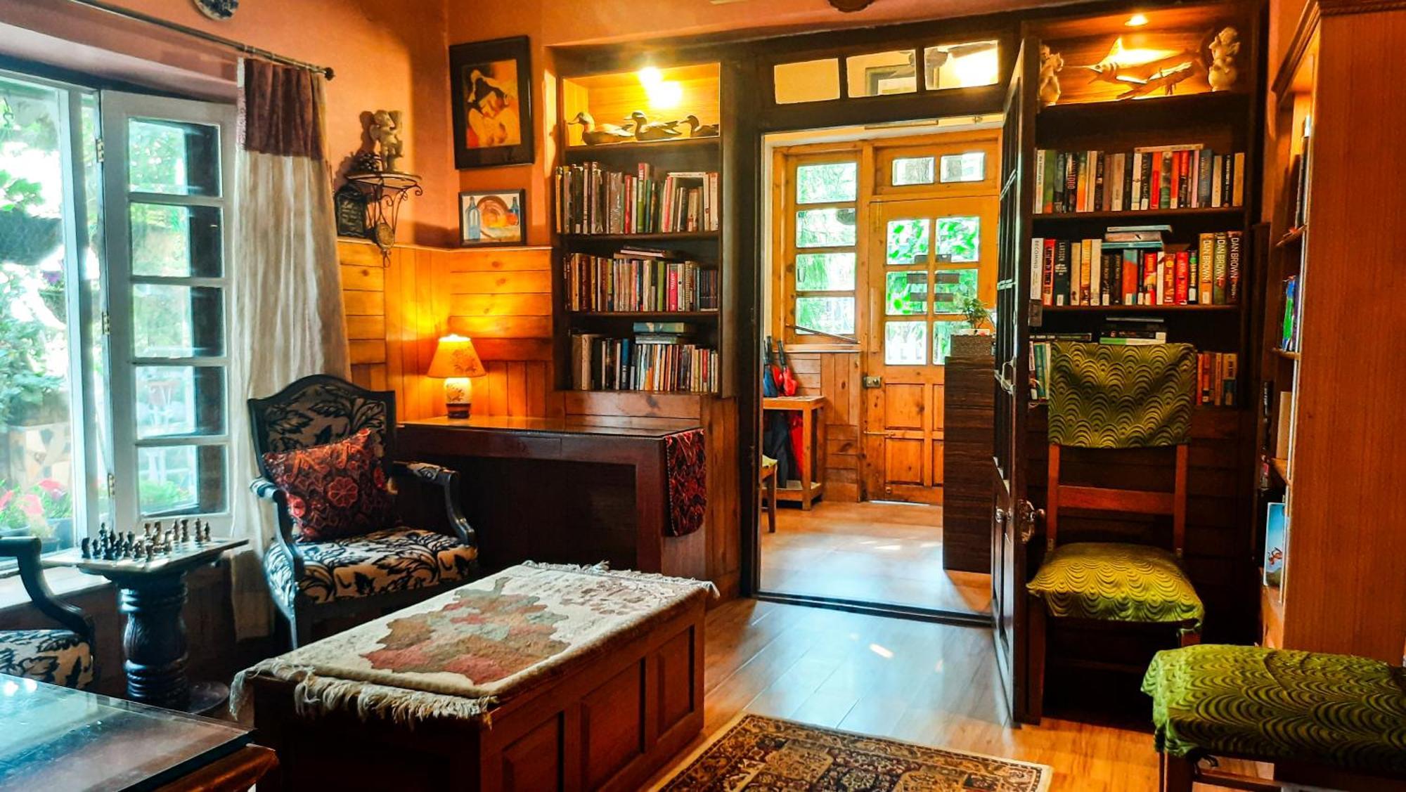 La Villa Bethany ムスーリー エクステリア 写真