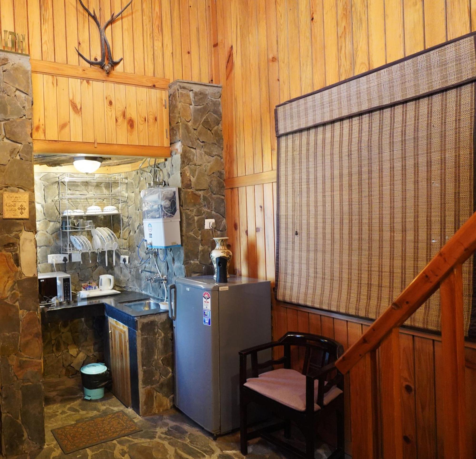La Villa Bethany ムスーリー エクステリア 写真