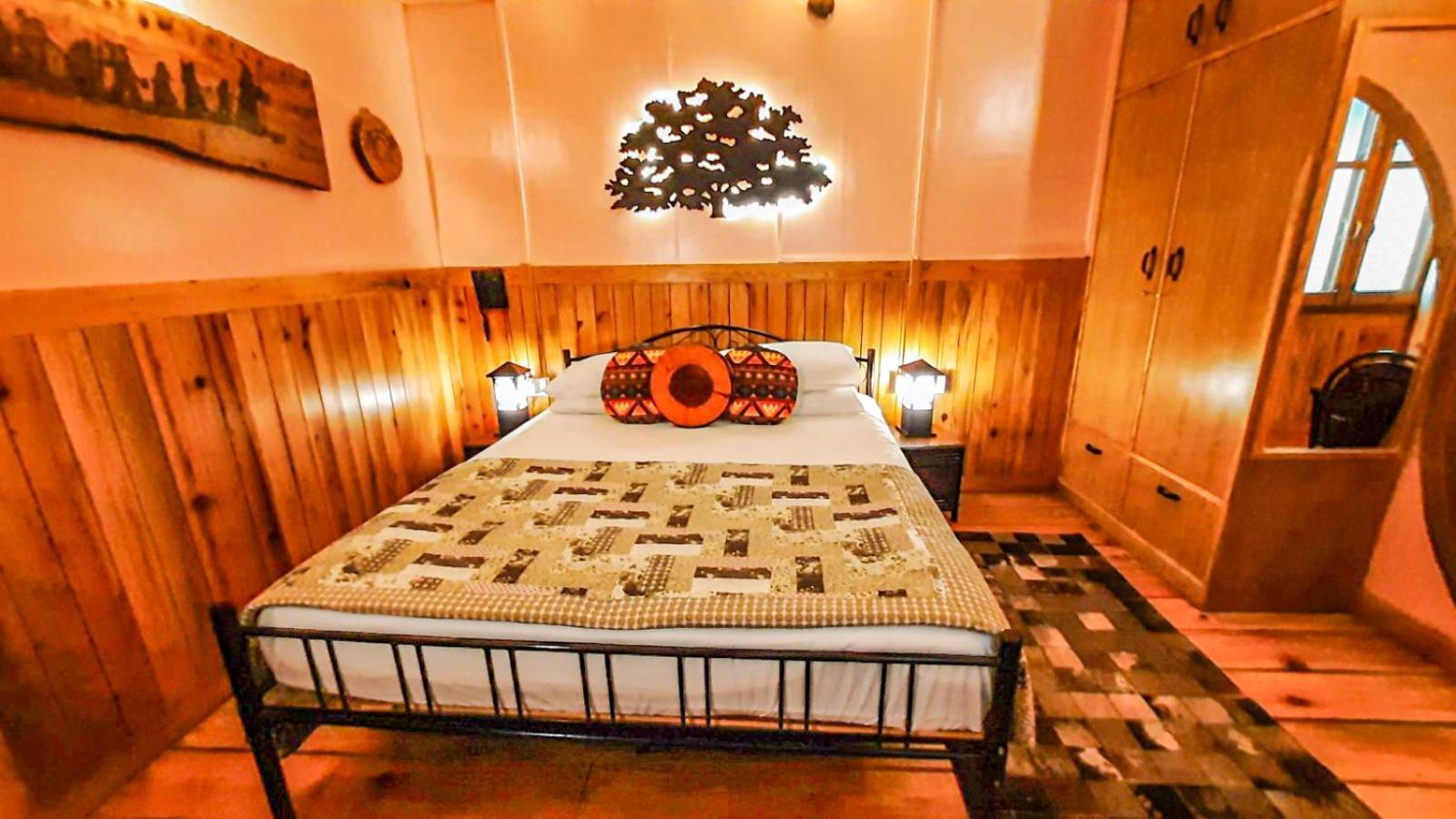 La Villa Bethany ムスーリー エクステリア 写真