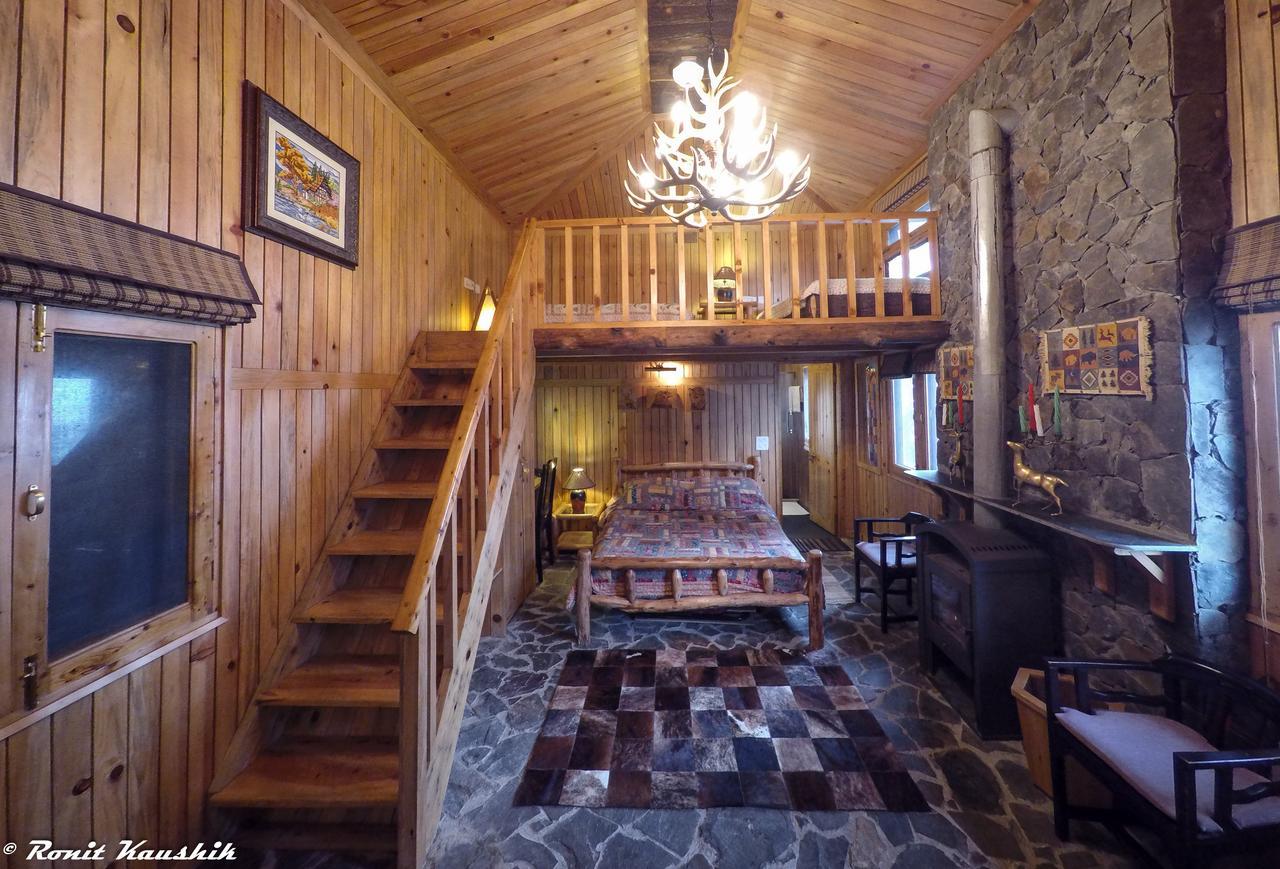 La Villa Bethany ムスーリー エクステリア 写真